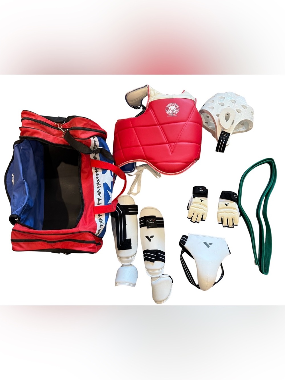 Vision Taekwondo Sparring Gear Size Medium  Headgear, Chest, Shin, Arm, Duffle
